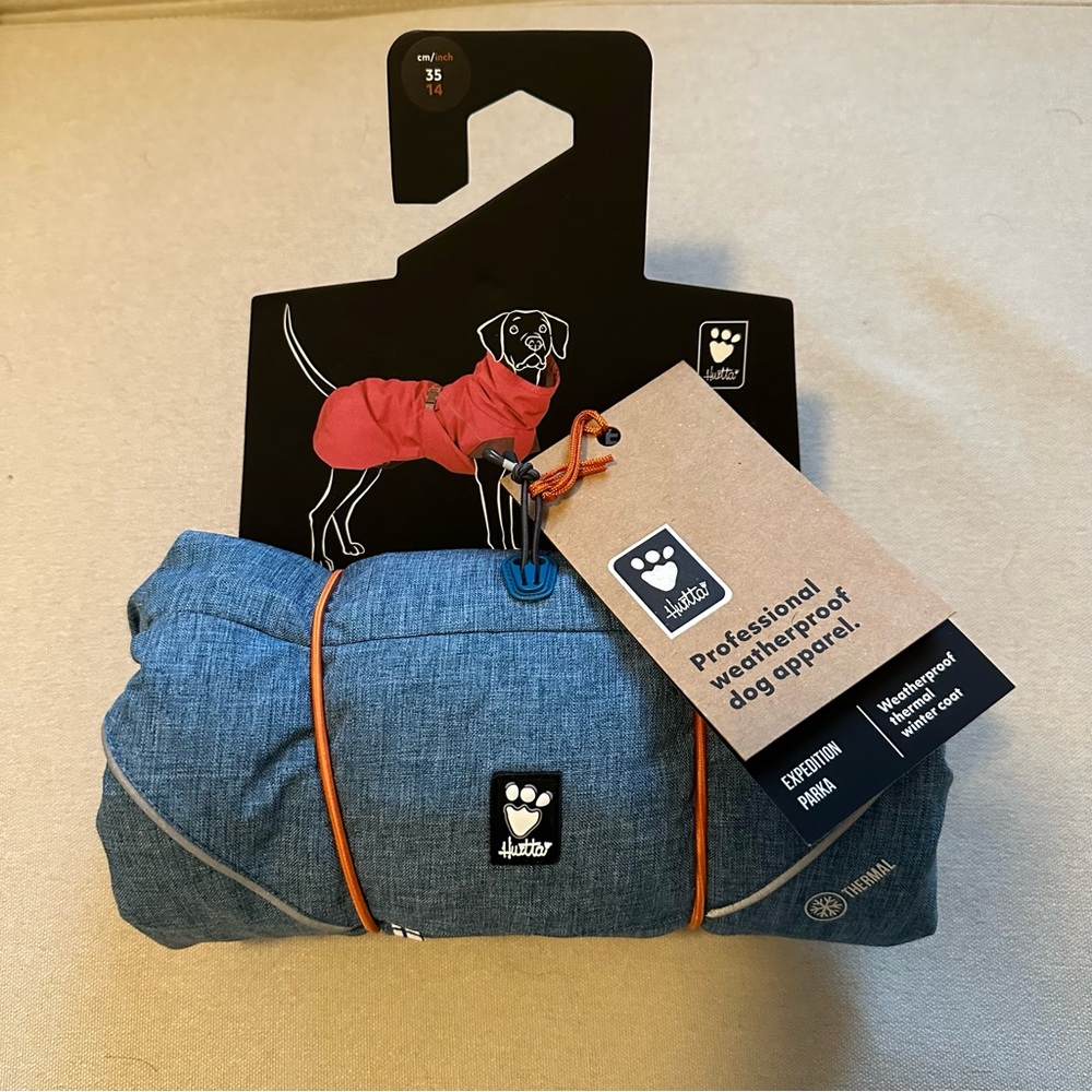 NWT Hurtta Expedition Dog Parka - Bilberry - Size 14
